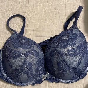 Victoria’s Secret 38C